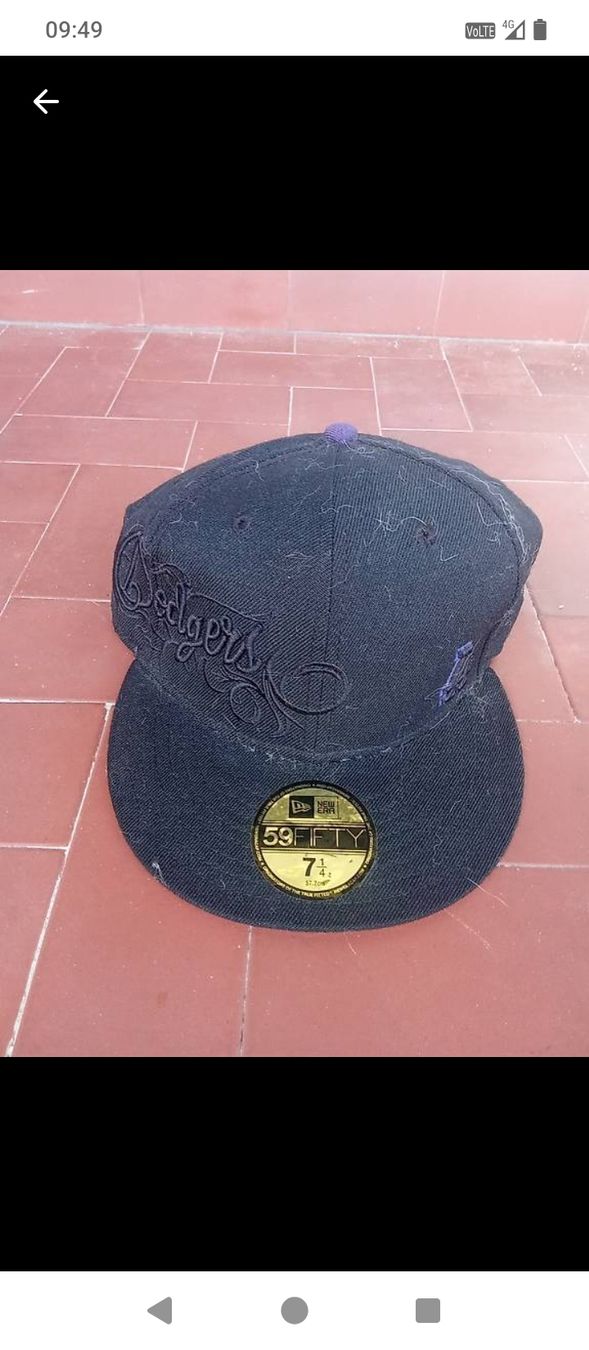 Chapeaux, bonnets & casquettes: Casquettes  – D'occasion à Torgon par vou_pnr8 3
