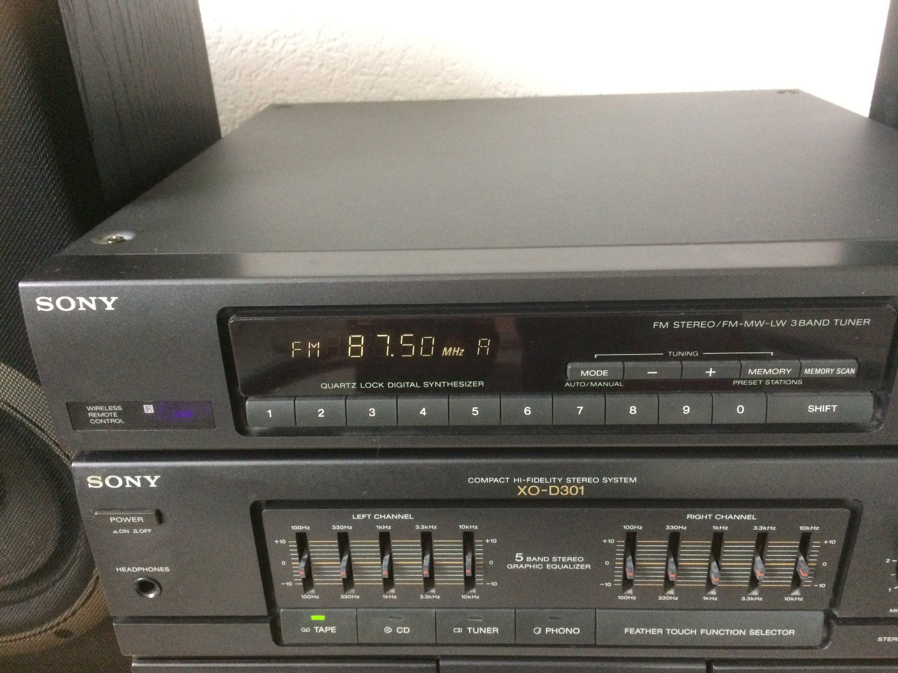 Sony Systèmes audio & multimédias: Sony XO-D301 Stereo – D'occasion à Fribourg par Werkt 5