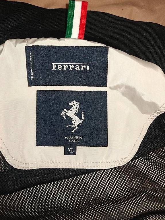 Ferrari Giacche: Ferrari Jacke – Usato da Vacallo venduto da mvtony 2