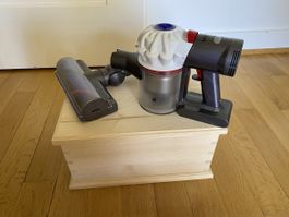 Dyson V7 cordfree mit Bodenbürste, ohne Zubehör