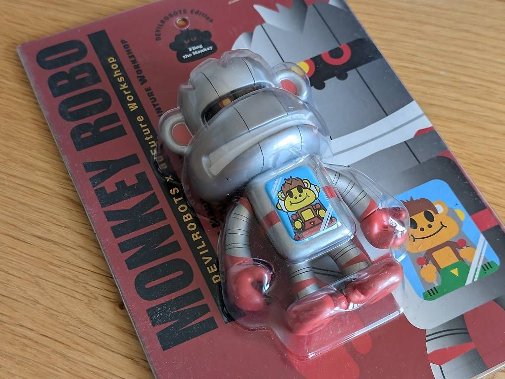 Figuren: Fling the Monkey Devilrobots Edition Monkey Robo 2004 – Neu und originalverpackt aus Neuchâtel von Nila_3D 2
