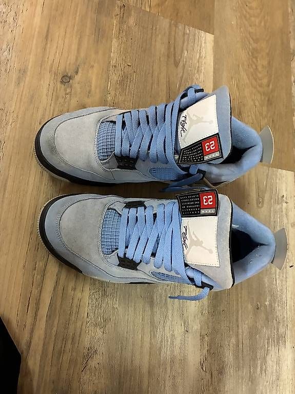 Herrenschuhe: Jordan 4 UNC – Gebraucht aus Dübendorf von max_2x9t 3