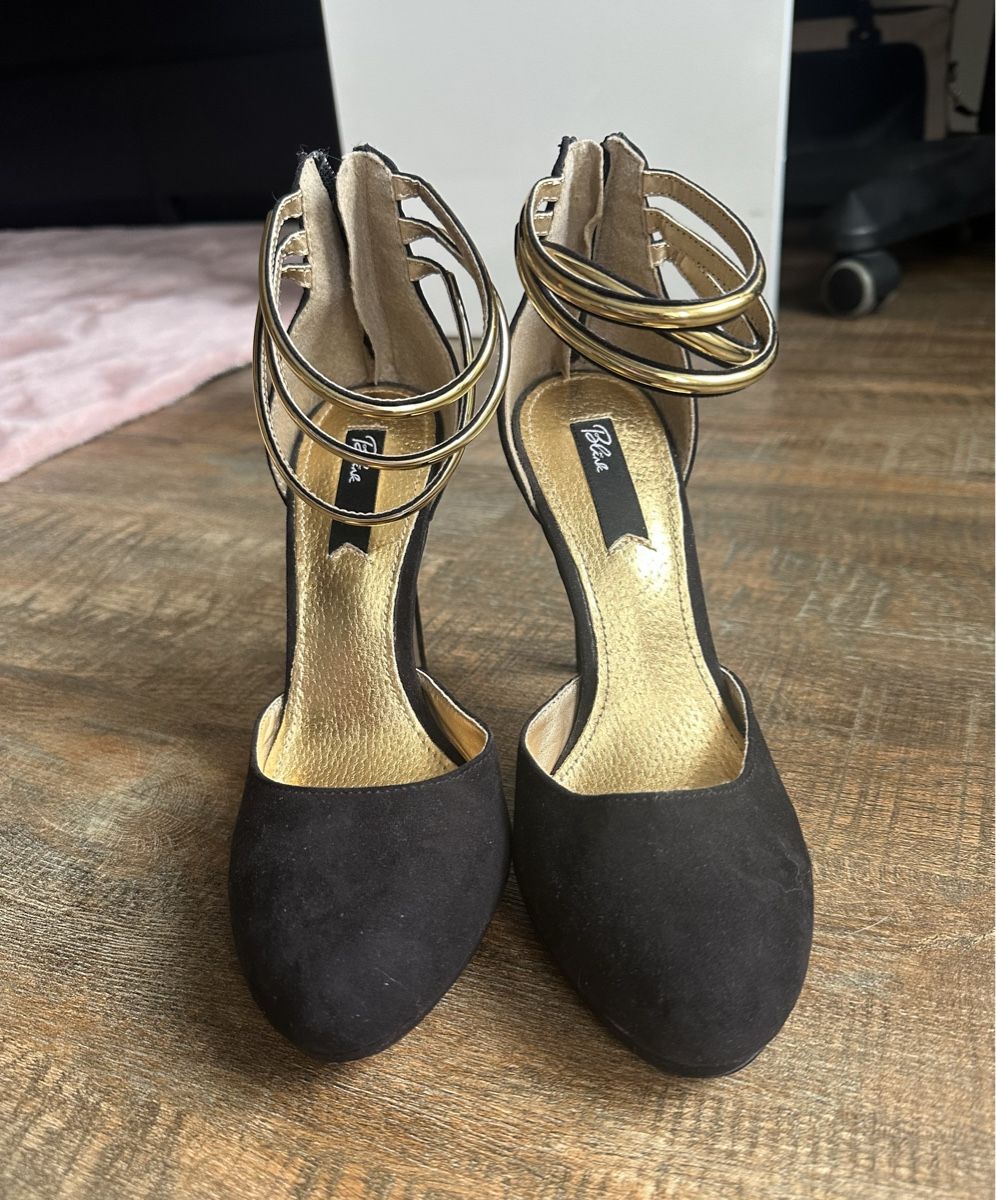 Scarpe da donna: Blink Damen Pump High heels Gr. 38 – Usato da Lachen SZ venduto da zsucard 1