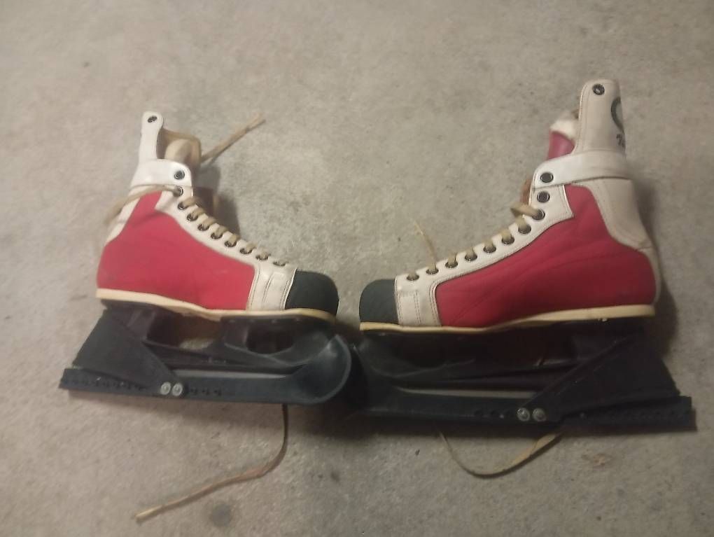 Graf Schlittschuhe: Graf Hockey Schuhe Größe 6.5 – Gebraucht aus Basel von Petergunn 1