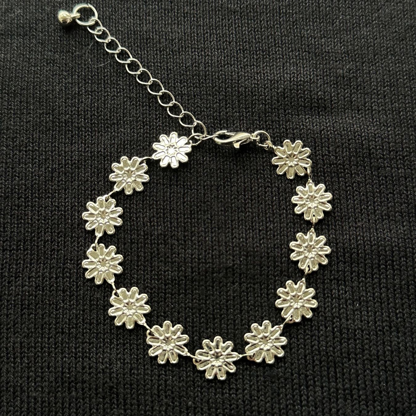 Bracciali & Braccialetti: Silberne Blume Edelstahl Armkette – Nuovo (secondo la descrizione) da Givisiez venduto da sgu_k58r