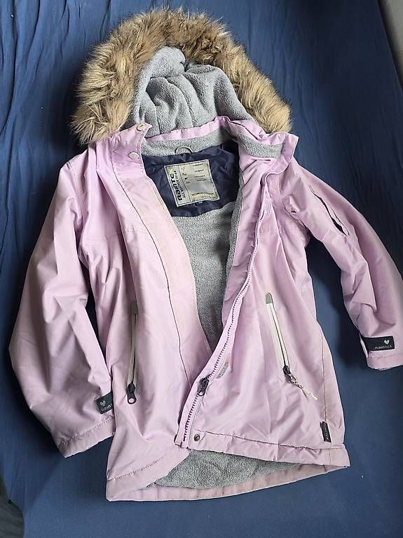 Giacche & Cappotti: Winterjacke Mädchen, Grösse 128 – Usato da Tägerwilen venduto da pre_tpc6