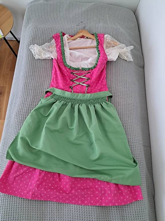 Costumi: Dirndl Grösse 34 – Usato da Kriens venduto da tec110100 1