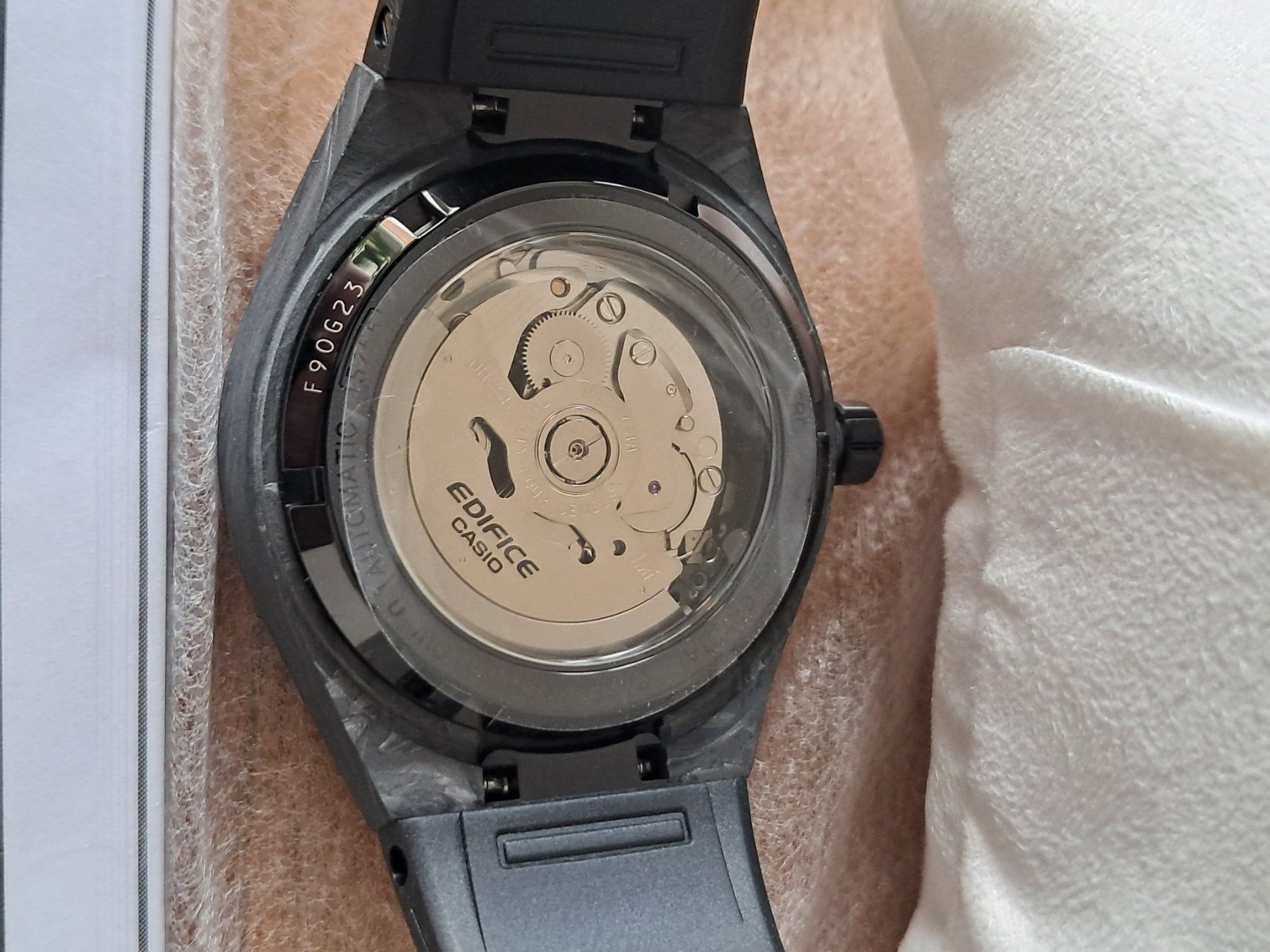 Casio Orologi: Casio Edifice Automatic Forged Carbon EFK-100 XPB-1AER – Nuovo e nell'imballaggio originale da Niederhasli venduto da zvb_fgn2 1