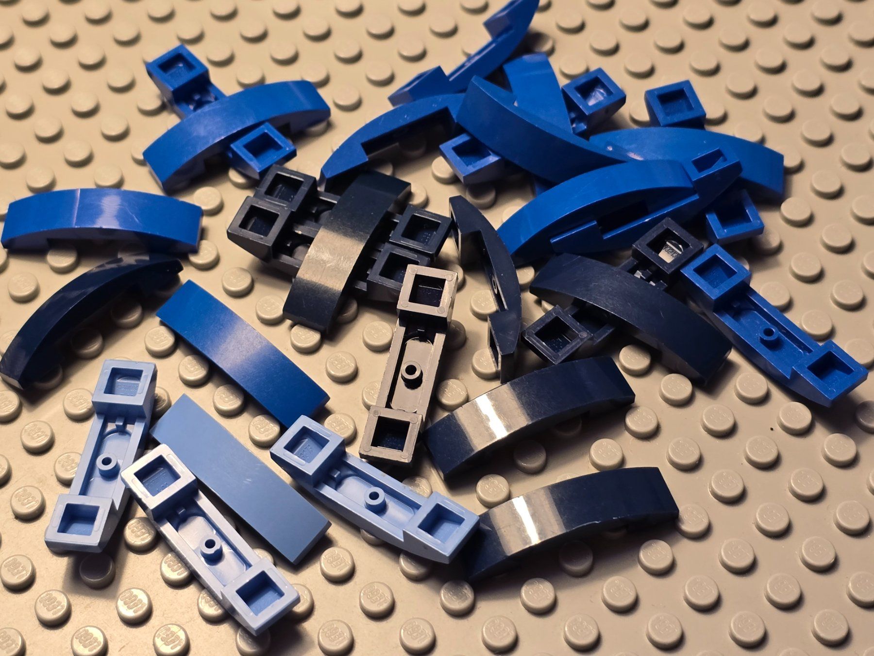 Lego Kit di costruzioni: Lego 28x Bogen (93273) – Usato da Basel venduto da Swi-7621