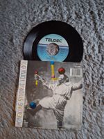 HONGKONG SYNDIKAT      TOO MUCH   7 VINYL SINGLE