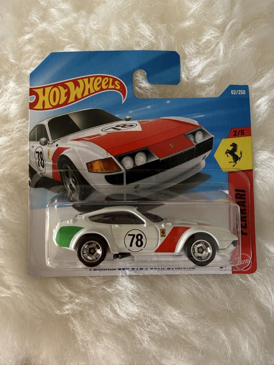 Hot Wheels Modellini d'auto: HOT WHEELS Ferrari 2/5 – Nuovo (secondo la descrizione) da Olten venduto da ale_nb2x 2