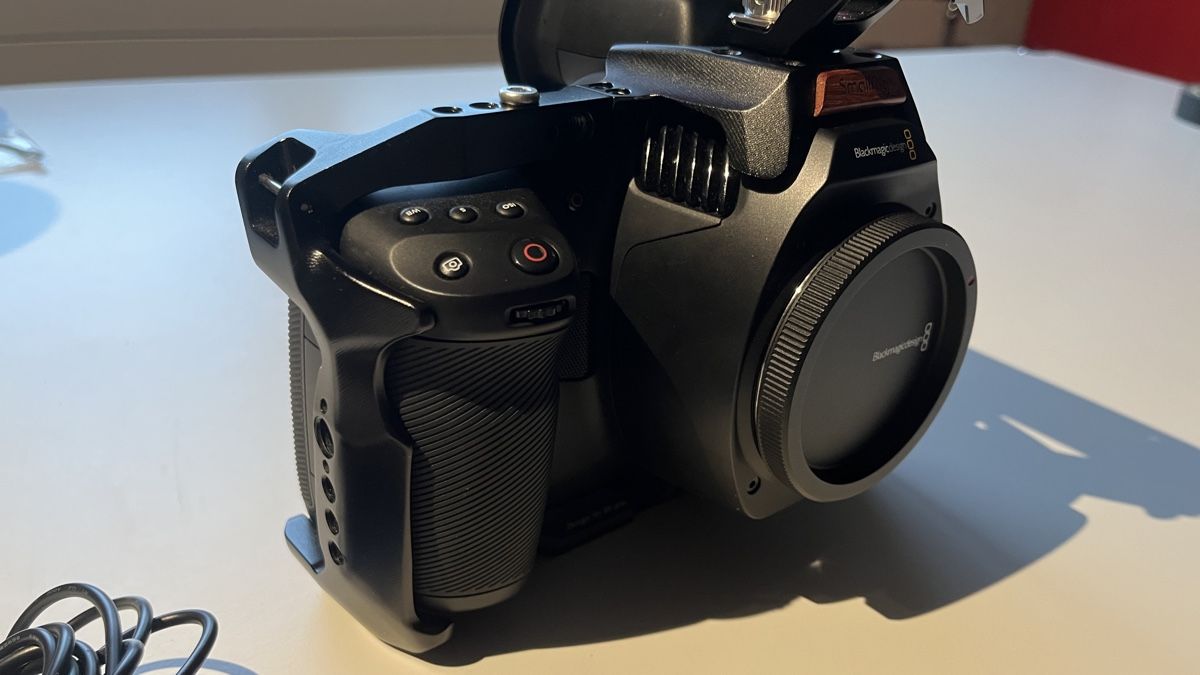 Fotocamera: Blackmagic Pocket Cinema Camera 6K Pro – Usato da Luzern venduto da tillgmuer 4