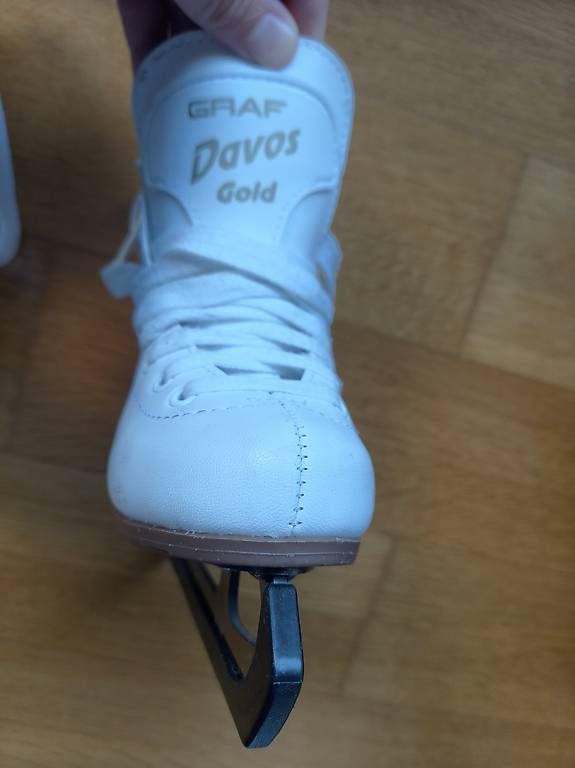 Pattini da ghiaccio: Pattini Graf David Gold 27 – Usato da Lumino venduto da superbeppe