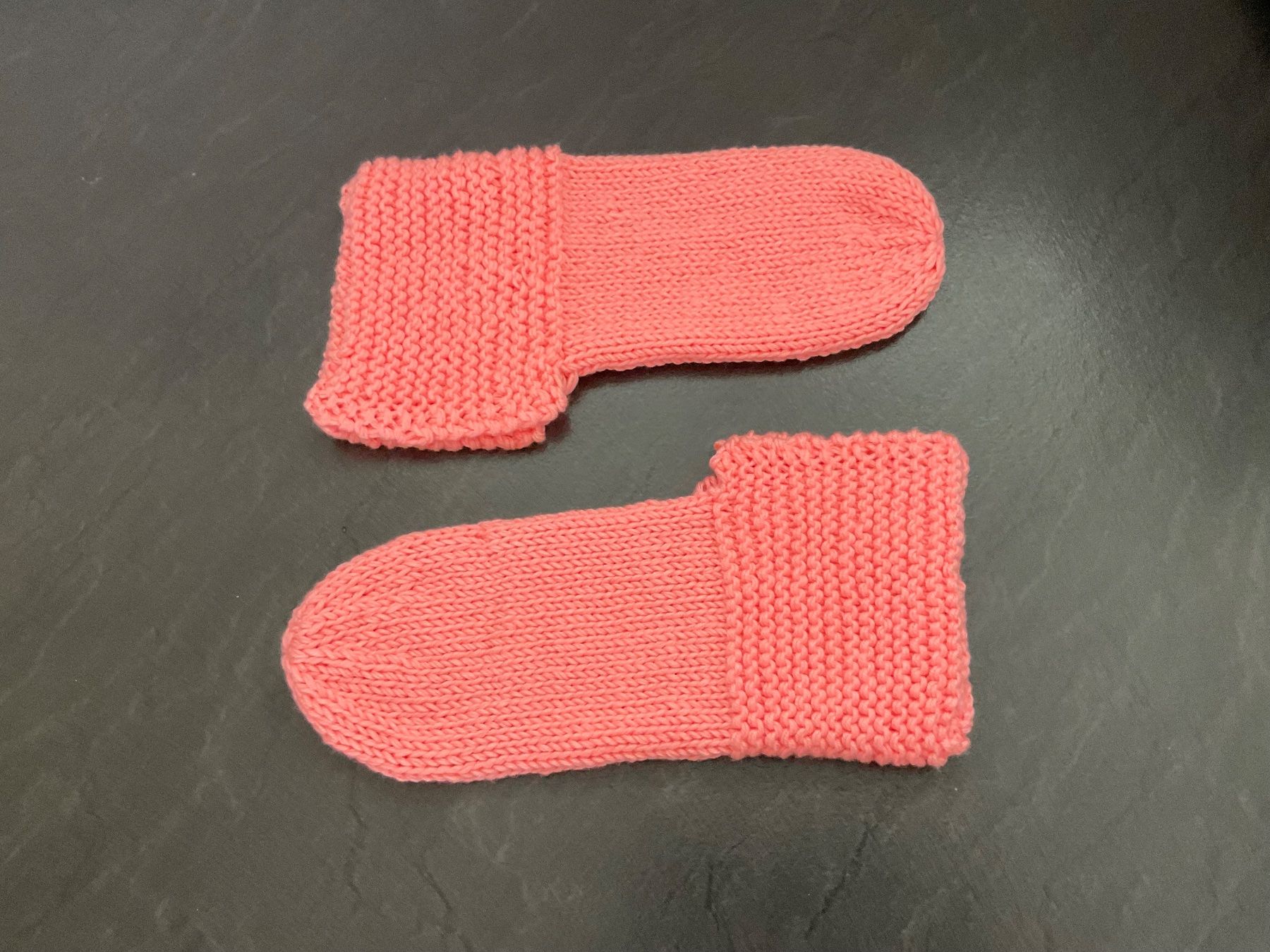 Calze: Handgestrickte Bettsocken. 40/41 mit doppelter Wolle gestri – Nuovo (secondo la descrizione) da Wetzikon ZH venduto da FeeF