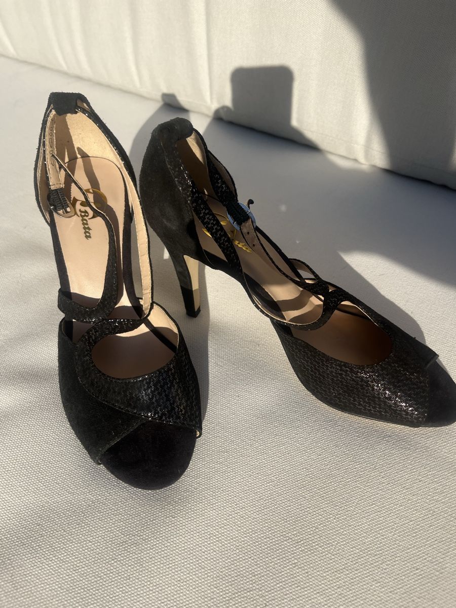 Chaussures femmes: Bata Stilettos 38 schwarz – D'occasion à Uster par yallagirl 2