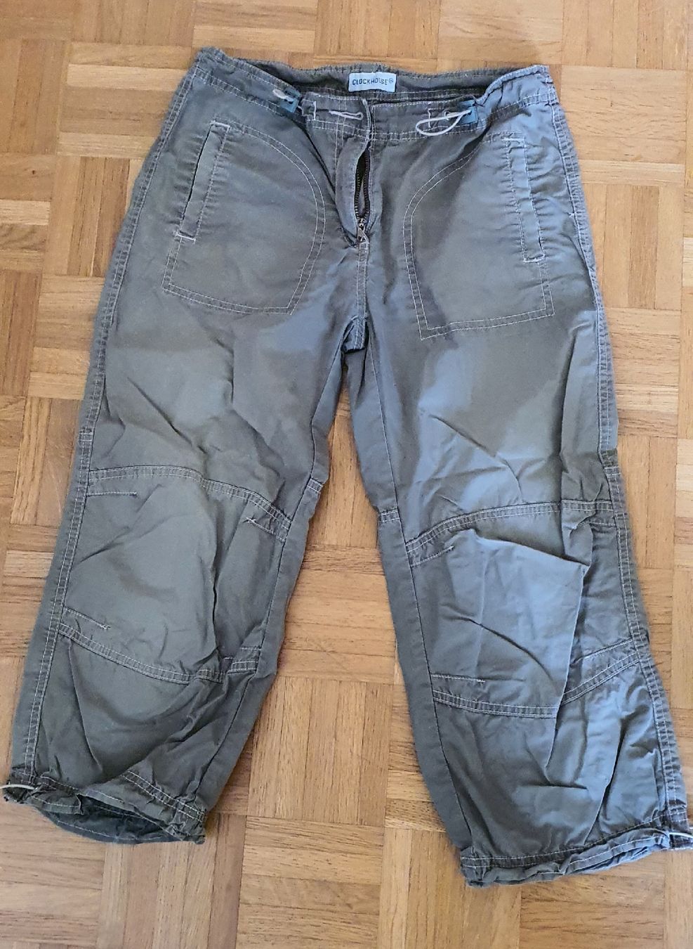 Pantaloni: Hose Cargohose Khaki Grösse S gebraucht – Usato da Winterthur venduto da LaRoque 2