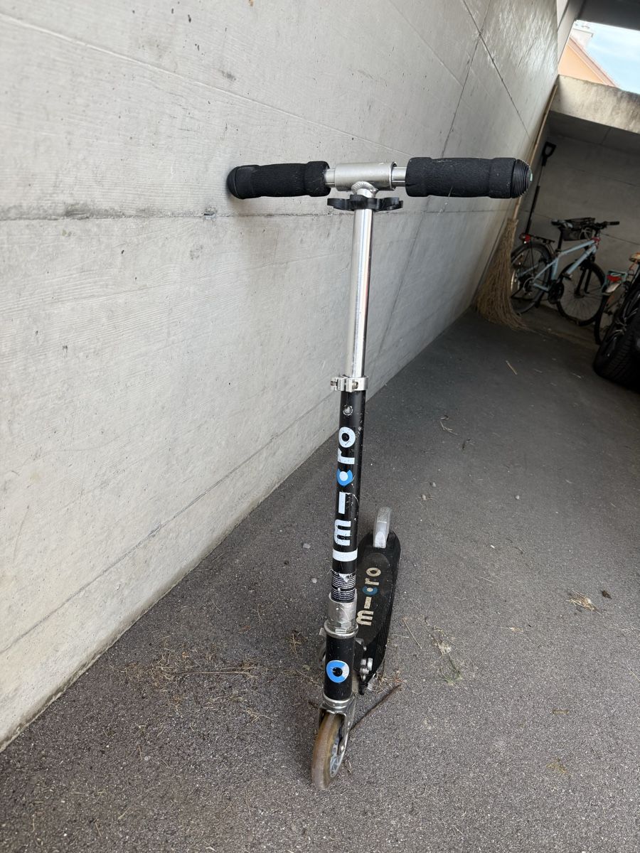 Scooter: Micro Light Kinder Scooter, schwarz – Usato da Spiegel b. Bern venduto da javi-rodriguez 2