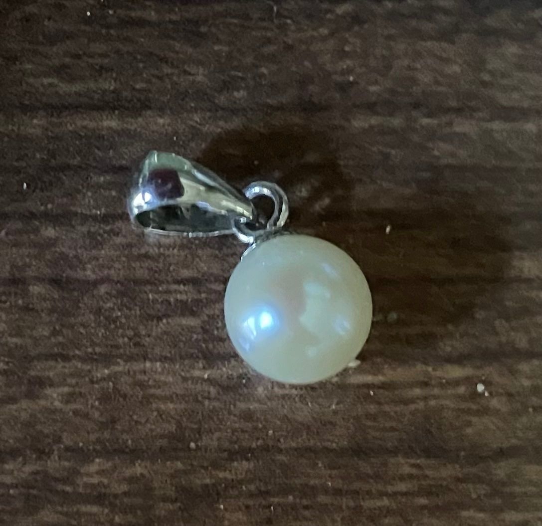 Pendentifs: Perlen Anhänger – D'occasion à Lyss par Punktum01 2