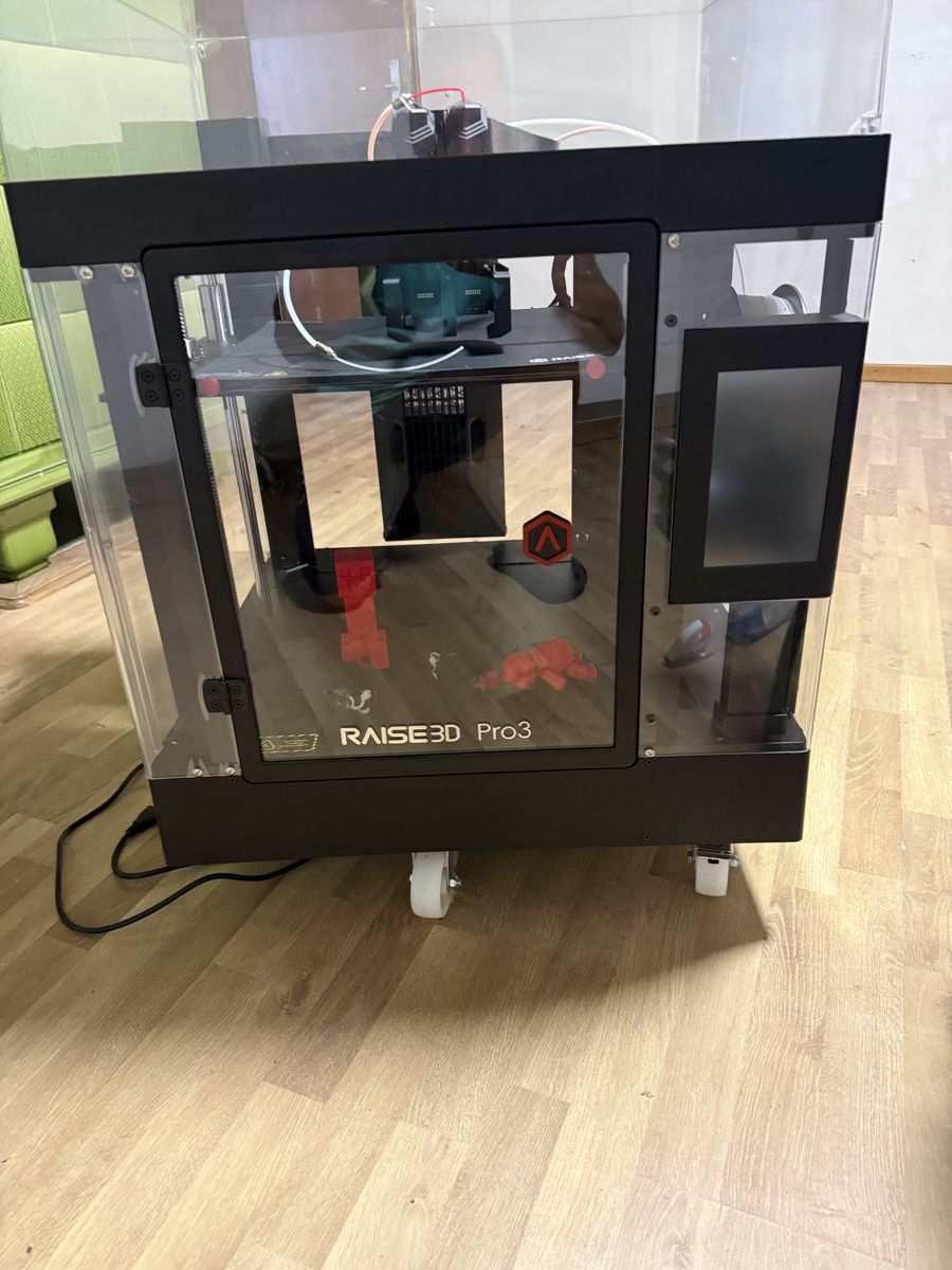 Stampanti 3D: 3D Drucker Raise3D Pro3 guter Zustand – Usato da Roggwil TG venduto da kistler1982 6