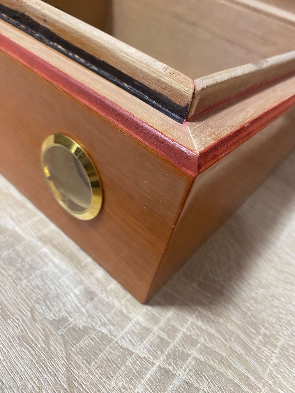 Humidificateurs: Humidor Mexico, Defekt – Défectueux à Bösingen par Trigusik 4