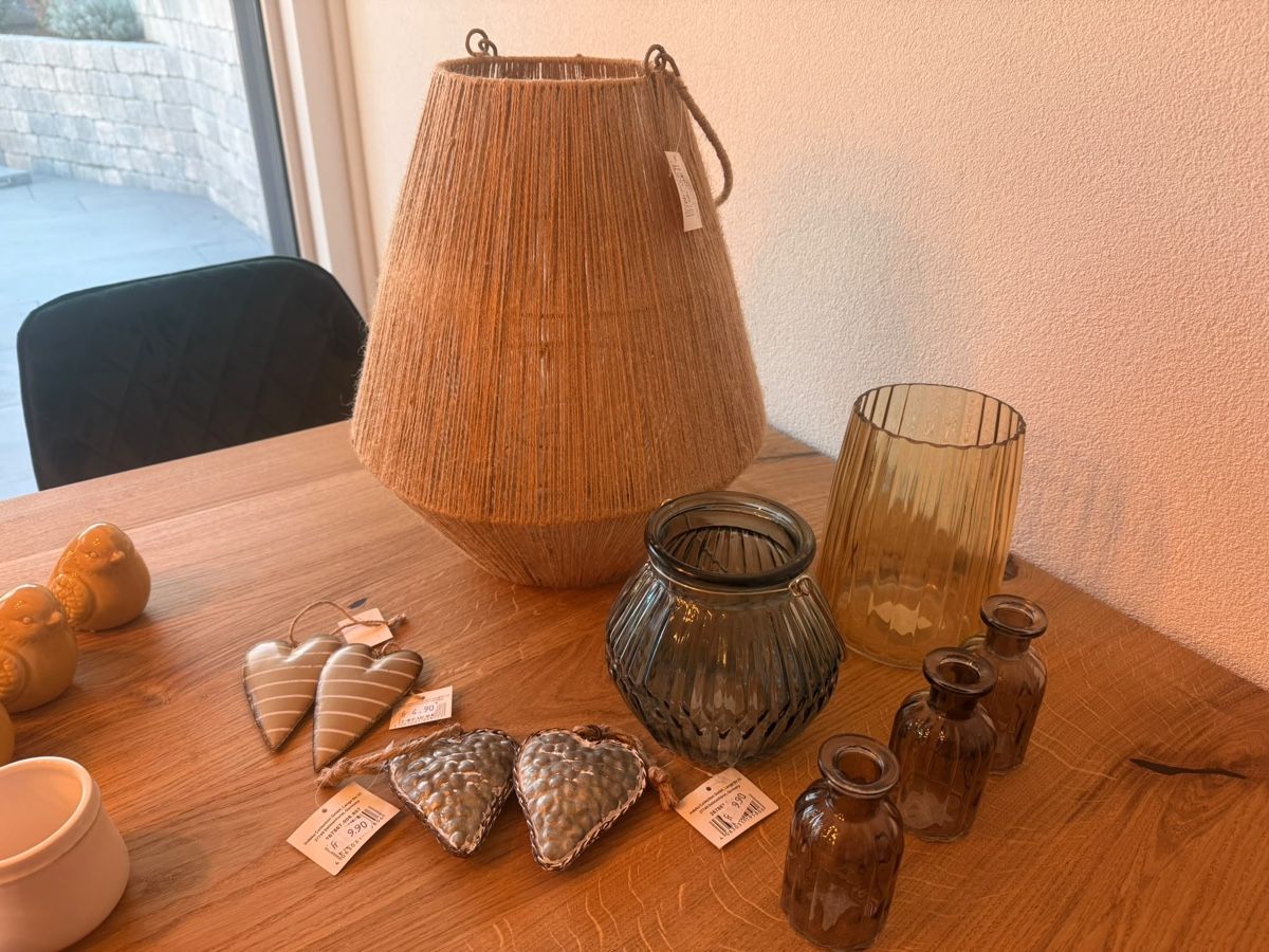 Alle Dekorationen: Herbstdeko – Neu und originalverpackt aus Flawil von Bernoldis 2