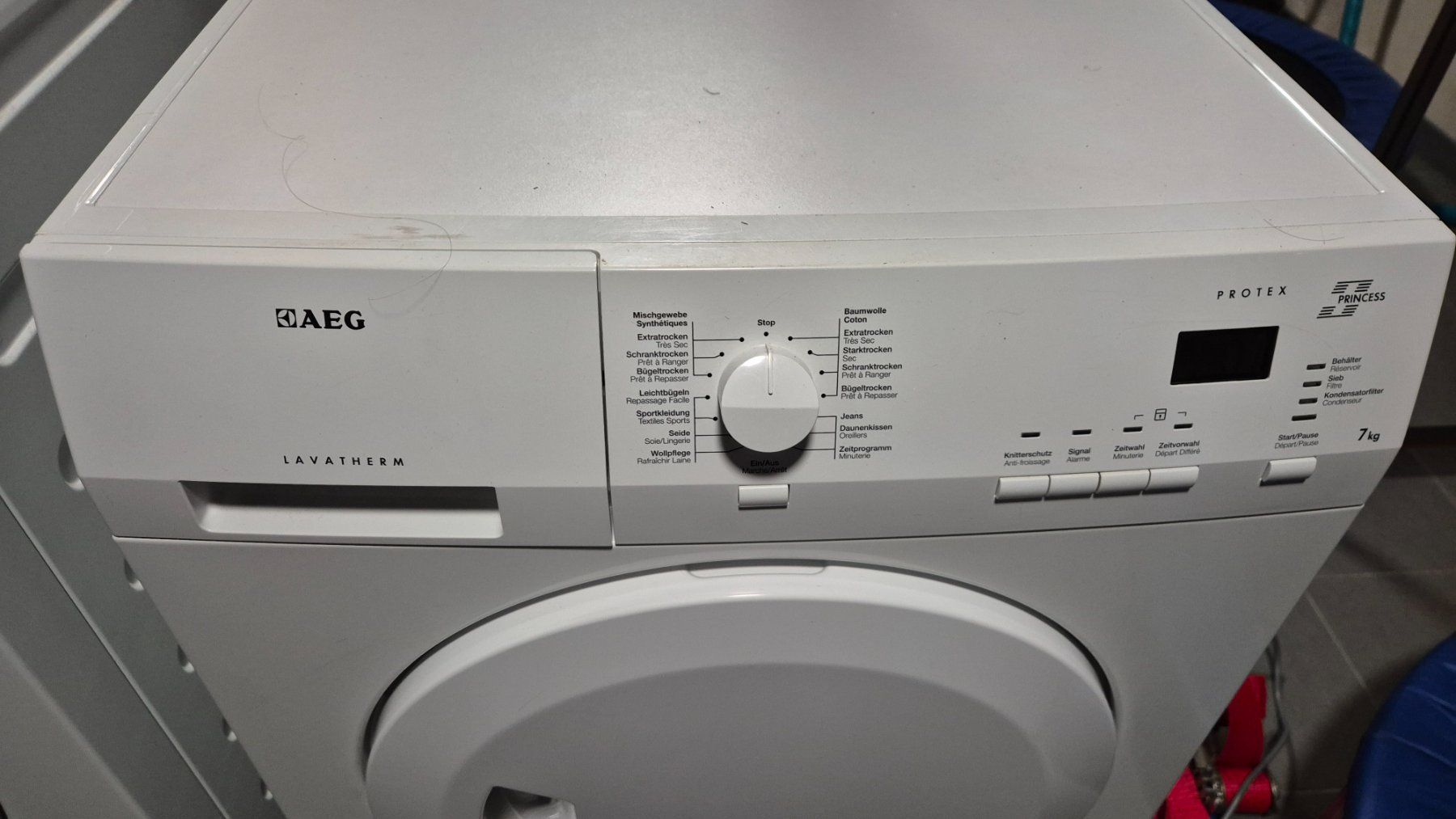 AEG Lavatrici: Waschturm AEG – Usato da Stetten AG venduto da LavaPools 2