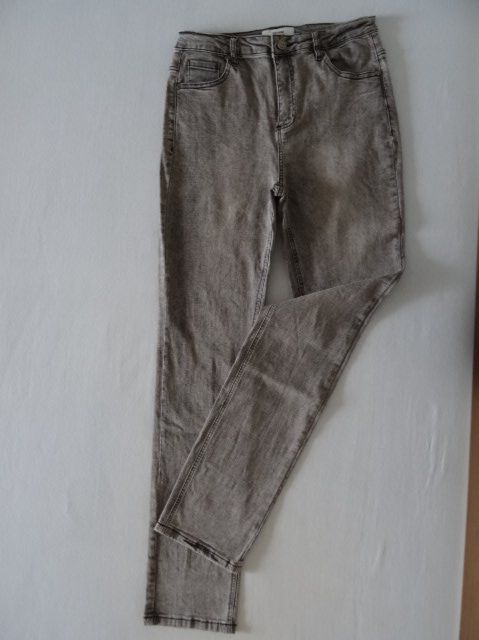 Jeans: Jeans Denim by Chicoréee Gr. 40 grau – Nuovo (secondo la descrizione) da Bazenheid venduto da Aebi55
