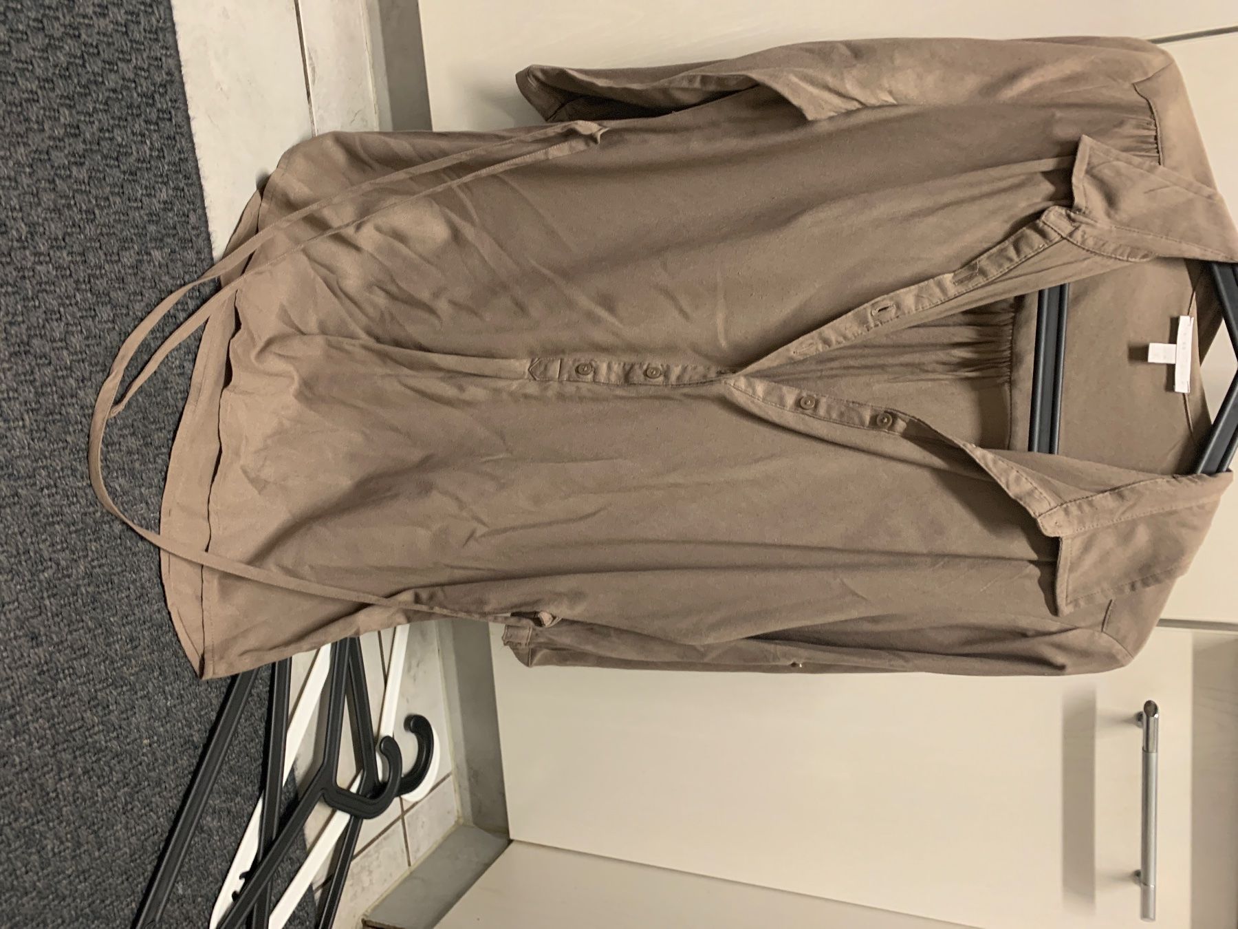 Camicette: Longbluse von voegele gr 36 braun – Usato da Bad Zurzach venduto da Cuore34