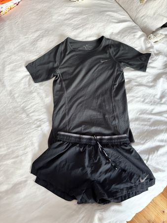 Nike ensemble 