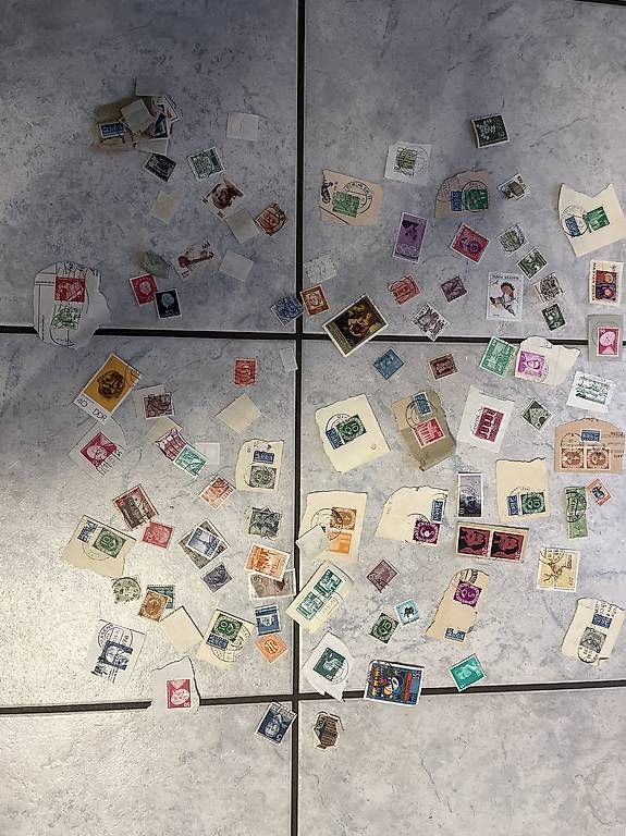 Tutti i francobolli: Postmarken / post stamps – Usato da Meltingen venduto da Stylez 3