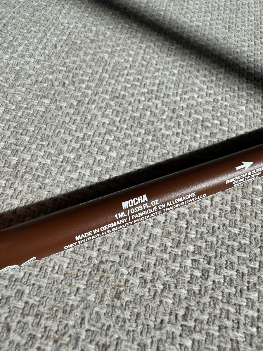 Huda Beauty Make-up: Huda Beauty Lipliner – Usato da Zürich venduto da MHW23 1