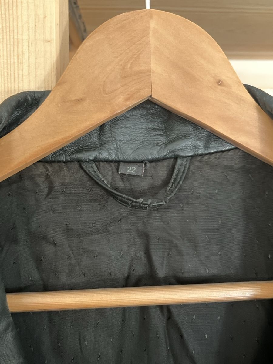 Giacche: Veste en cuir – Usato da Bern venduto da margkne 6