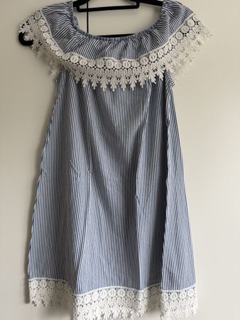 Sommerkleid blau weiss gestreift mit Spitzenborte neu