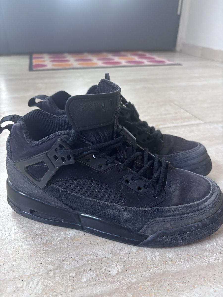 Nike Scarpe per ragazzi: Nike Spizike low 36,5 – Usato da Büsingen venduto da Soko777 1