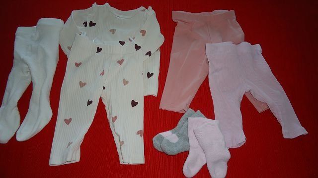 Lotti & Set di vestiti: Baby Mädchen Kleiderpaket, Grösse 62 Set – Usato da Ergisch venduto da Haemmerli59