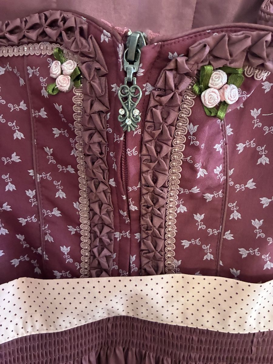 Kostüme: MariJo Dirndl Grösse 36  – Neu (gemäss Beschreibung) aus Wahlen b. Laufen von sabichrabi 1
