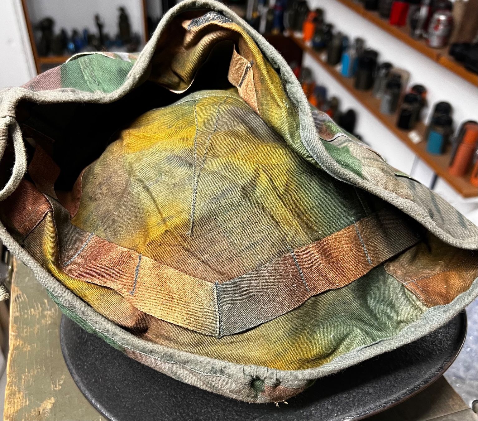 Schweizer Armee Uniformi: Ww2 couvre casque armee Helmüberzug – Usato da Nyon venduto da 65d45 2