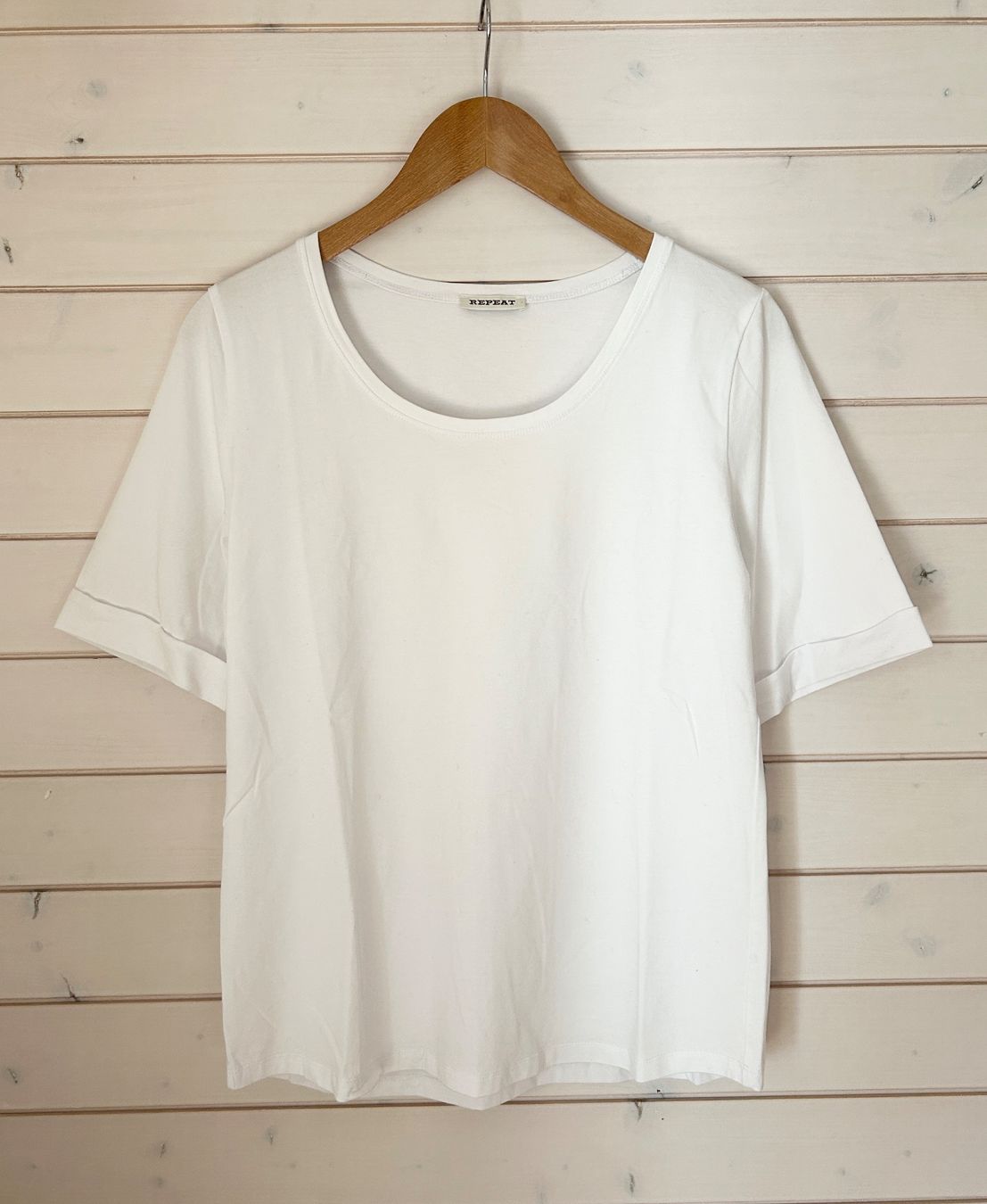 Repeat T-shirt: Repeat T-Shirt - Gr. L – Usato da Illnau venduto da Monkky 1