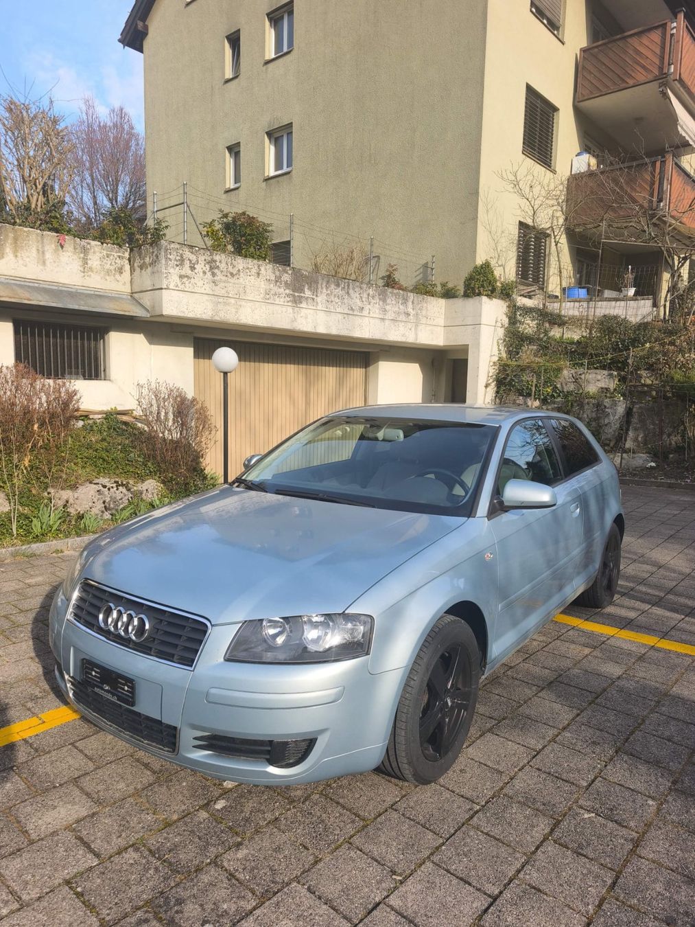Audi Automobili: Audi A3 frisch ab MFK – Usato da Winterthur venduto da Olaf4weiss