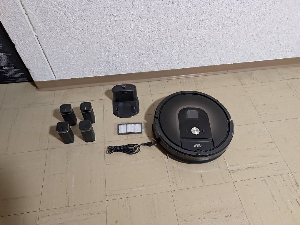 Aspirateurs & Accessoires: iRobot Roomba 980 – D'occasion à Baar par Megec