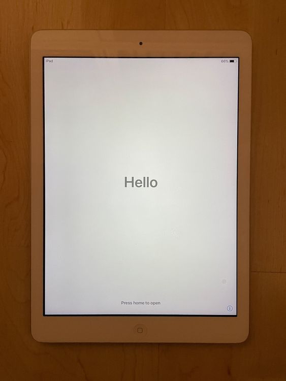 iPad Air 1ere Génération Blanc 32go 8/10 main image 0
