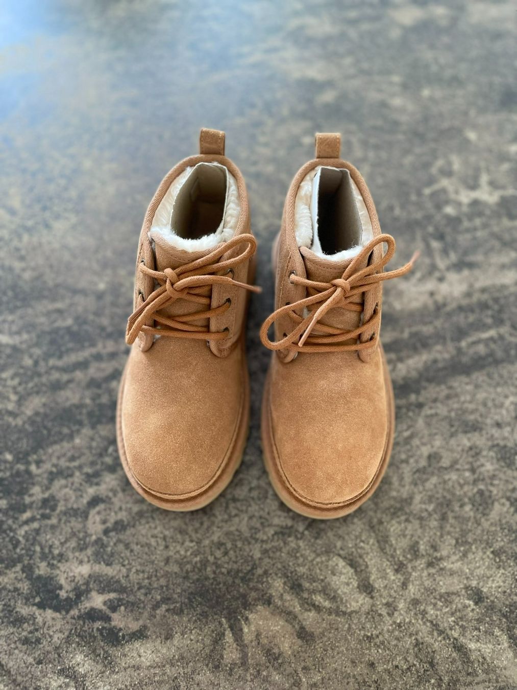 Ugg Scarpe da donna: UGG Femme Botte Neumel – Nuovo e nell'imballaggio originale da Geneve venduto da mge_2pns 4