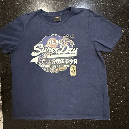 Superdry T-Shirt Grösse XL dunkelblau mit Print 