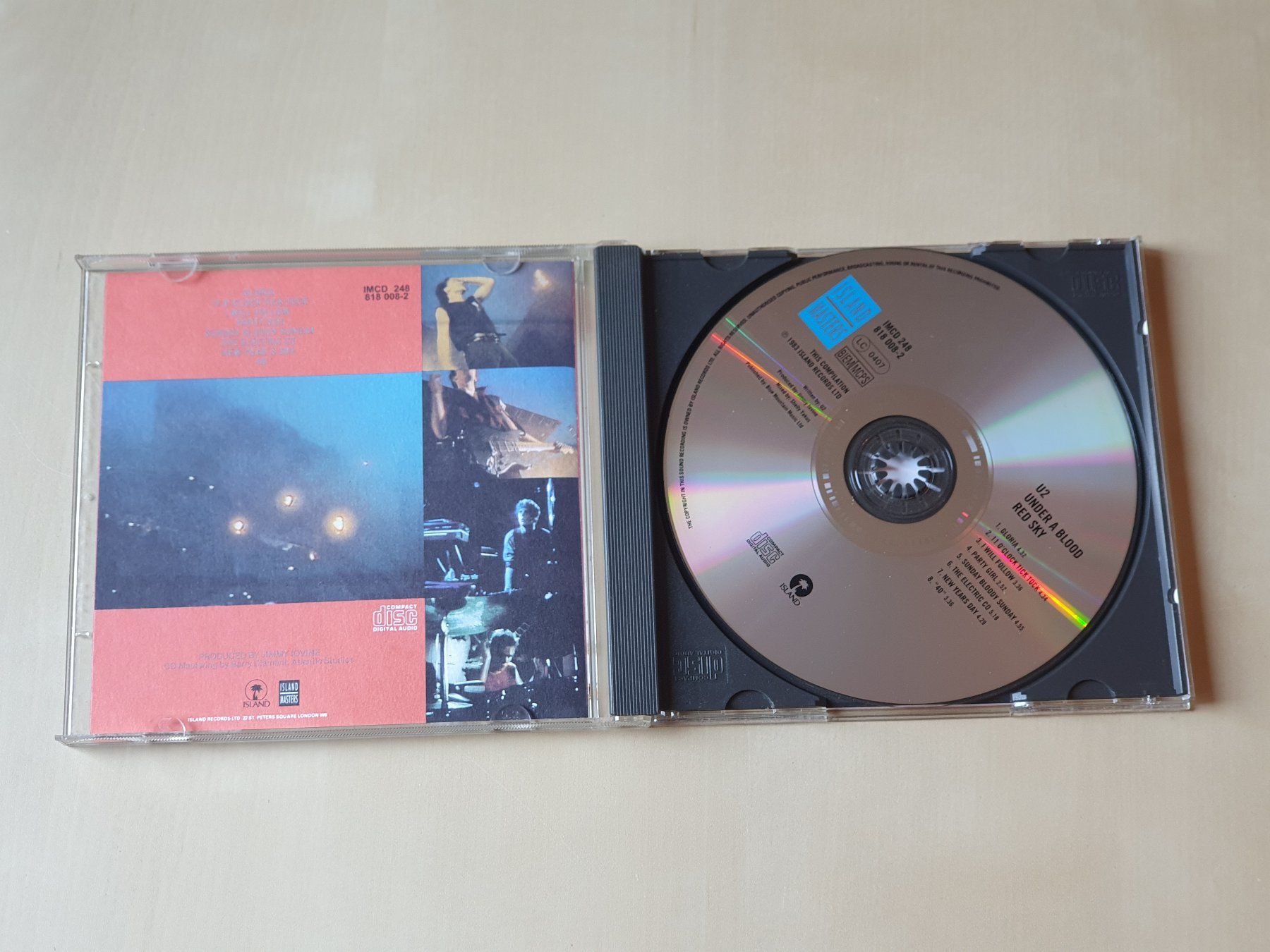 CDs: U2 live under a blood red sky – Gebraucht aus Stansstad von collectorsshop 2