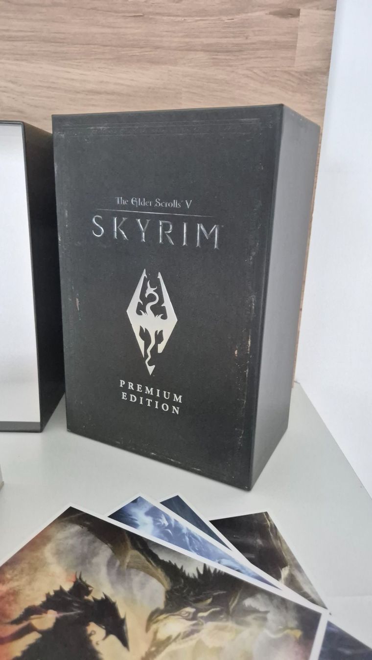 Spiele: The Elder Scrolls V Skyrim Premium PS3 Edition Set – Gebraucht aus Bassersdorf von retrolab 3