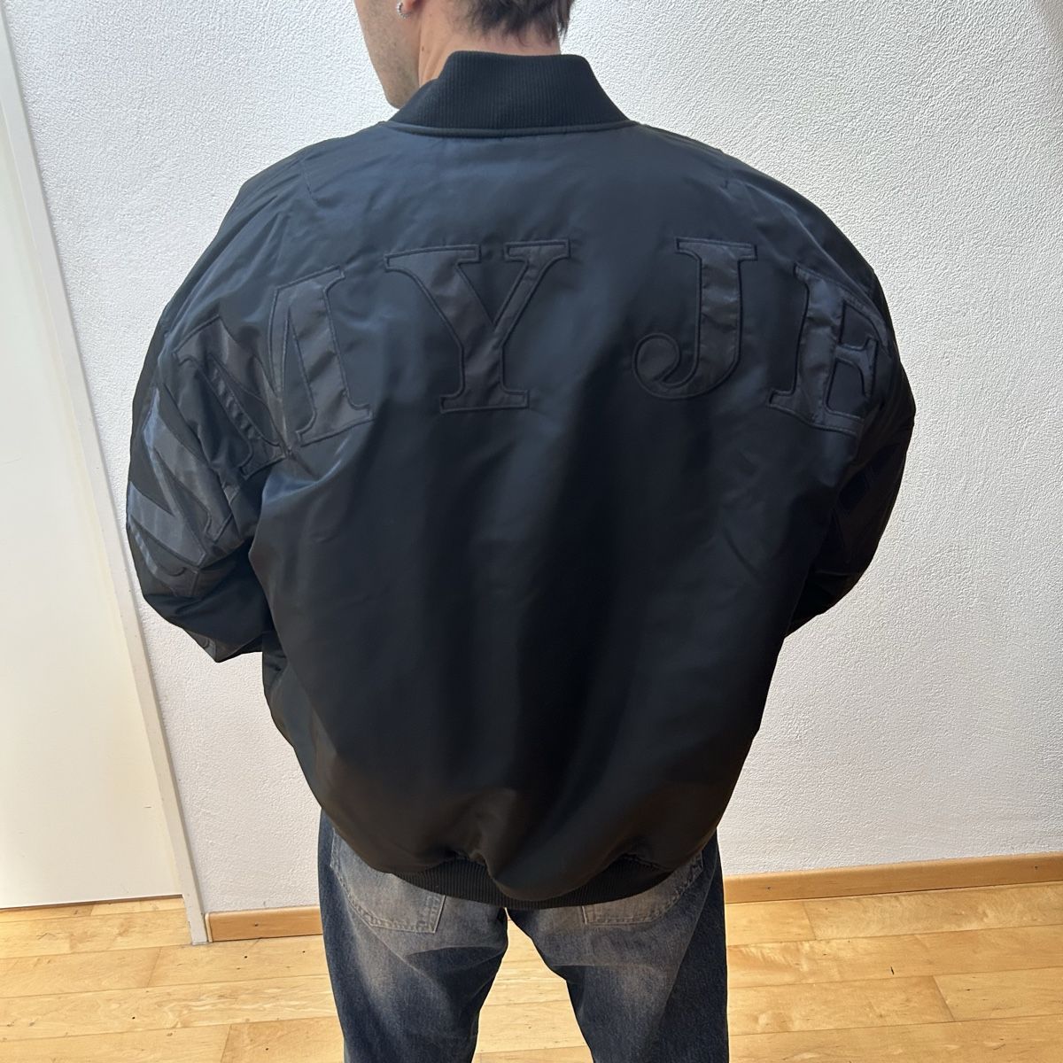 Vestes: Bomberjacke Tommy Jeans Hilfiger Jacke – Neuf (Voir description) à Basel par Lara0104