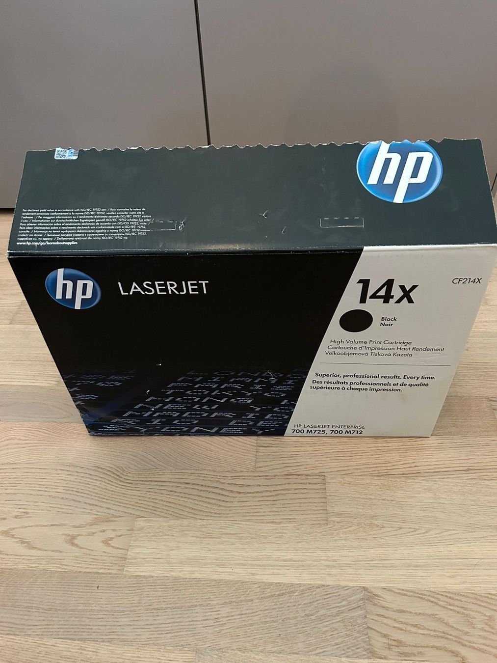 Hewlett Packard Cartucce per stampanti & toner: HP CF214X (Schwarz) – Nuovo e nell'imballaggio originale da Seengen venduto da TonicX