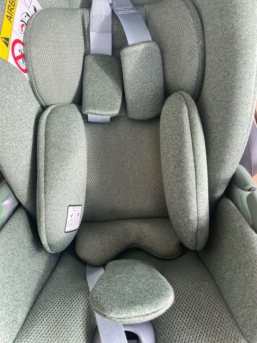 Cybex Seggiolini per auto: Babyschale Cybex Cloud T / Farbe leaf green – Usato da Rotkreuz venduto da Rajah 4
