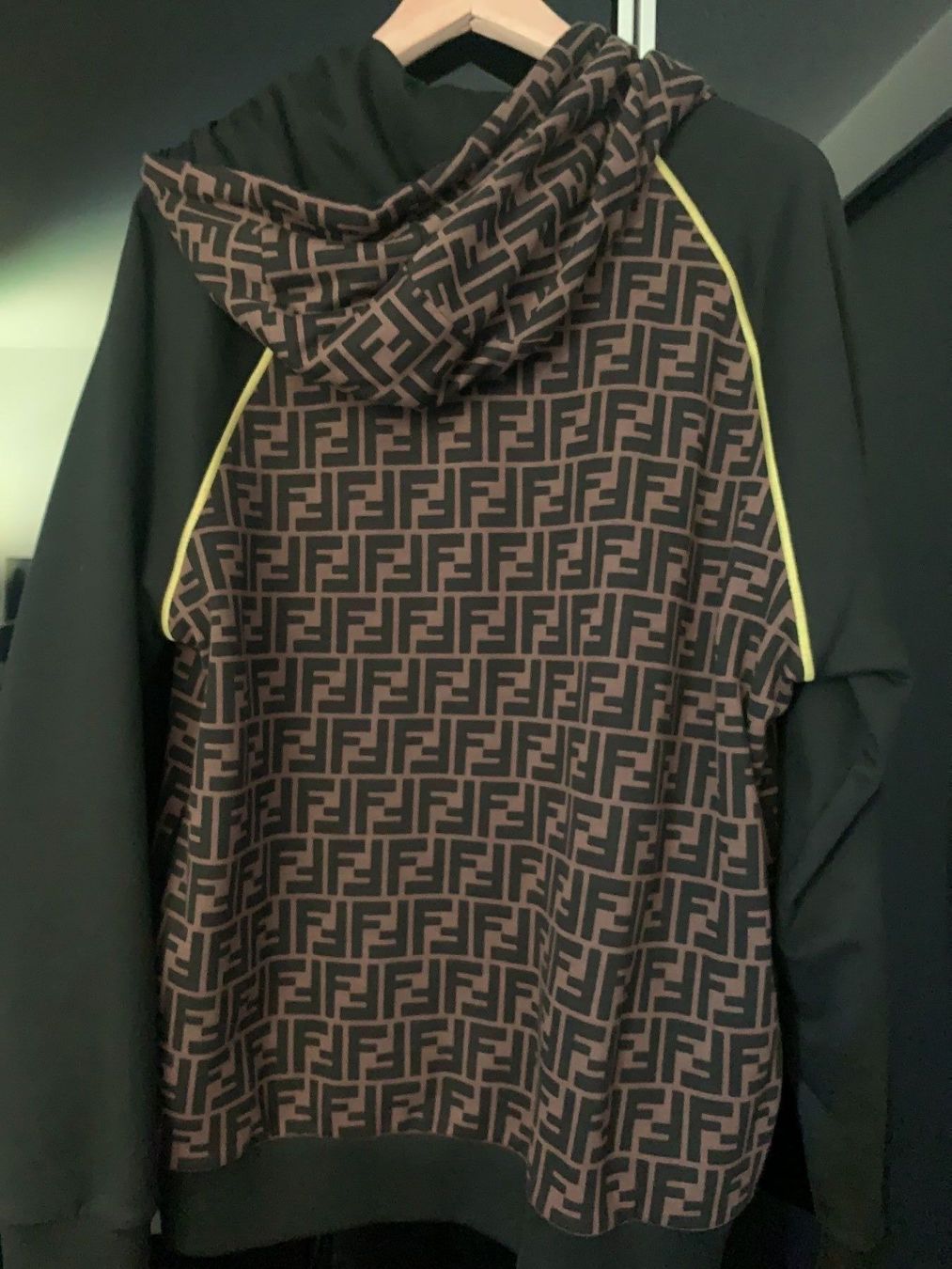 Fendi Maglioni & Felpe: Fendi Roma Pullover | M CHF 399.- !!!! – Nuovo (secondo la descrizione) da Matten b. Interl venduto da Schlagpreis 3