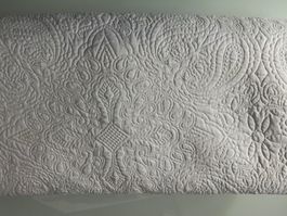 Elegante Tagesdecke Sesseldecke Sofadecke Überwurf Weiss